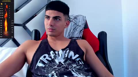 Snapshot of danterouxx chatting on January 14, 7:00 pm Dante online show from January 14, 7:00 pm