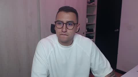 dantevesper online show from April 29, 2:49 am