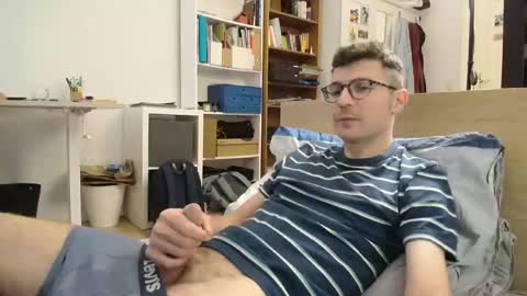 Snapshot of dantheman233 chatting on September 8, 2:49 pm Daniel online show from September 8, 2:49 pm
