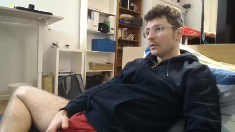 Snapshot of dantheman233 chatting on December 22, 8:14 pm Daniel online show from December 22, 8:14 pm