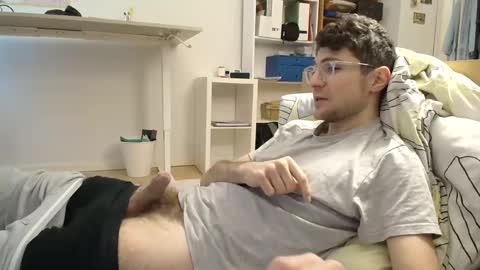 Snapshot of dantheman233 chatting on January 24, 1:25 pm Daniel online show from January 24, 1:25 pm