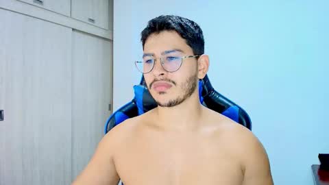 Dantraxx online show from December 18, 4:08 am