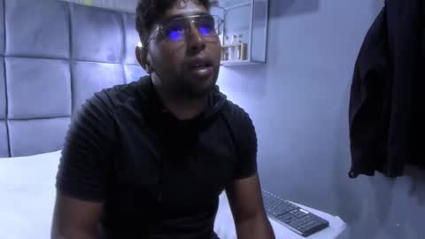 dantteray online show from November 16, 3:03 pm