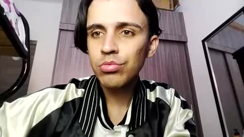 Snapshot of danylano chatting on October 9, 9:41 pm Daniel online show from October 9, 9:41 pm