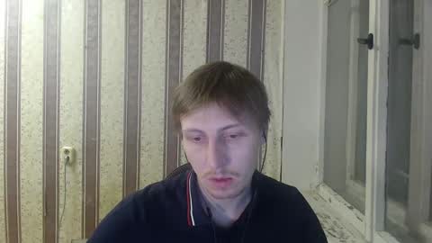 Snapshot of darienlarge chatting on February 10, 9:47 pm darienlarge online show from February 10, 9:47 pm