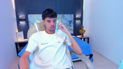 DARCK online show from January 9, 4:45 pm