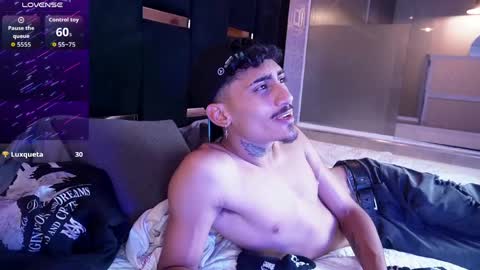 Sr. Eros online show from April 15, 8:25 am