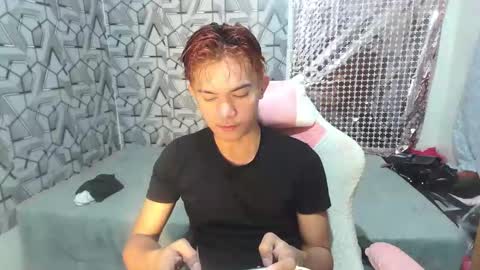 dark_lustxox online show from March 8, 10:08 am