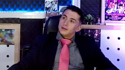 Snapshot of darko0717 chatting on January 9, 4:28 pm DARKO0717 online show from January 9, 4:28 pm