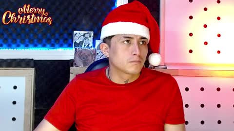 Snapshot of darko0717 chatting on December 24, 3:58 pm DARKO0717 online show from December 24, 3:58 pm