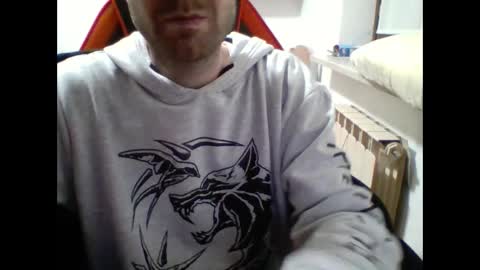 Snapshot of darkv88 chatting on January 30, 9:25 pm Darkv88 online show from January 30, 9:25 pm