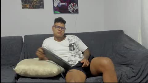 Darren lemus online show from November 9, 7:45 am