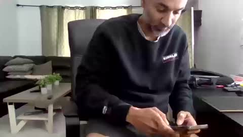 Snapshot of darryl43321 chatting on October 17, 8:35 pm darryl43321 online show from October 17, 8:35 pm
