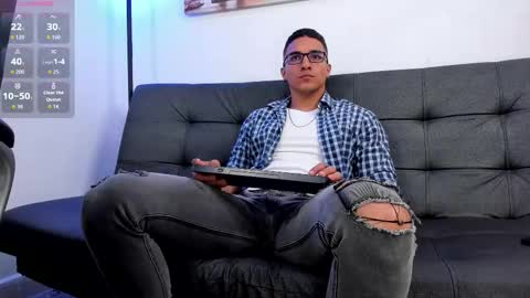 Snapshot of dash_bukoski chatting on October 5, 1:26 pm Dash online show from October 5, 1:26 pm