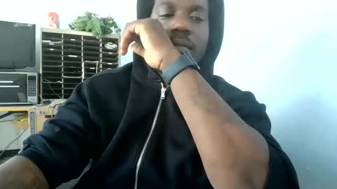 Kckid online show from November 9, 9:30 pm