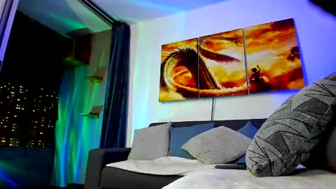 DAVE MAX online show from April 29, 1:21 am