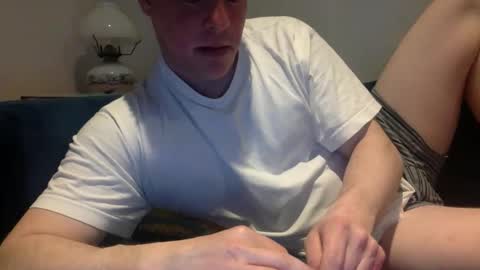daveb709709709 online show from April 19, 1:38 am
