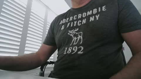 davesu12345 online show from March 3, 7:49 am