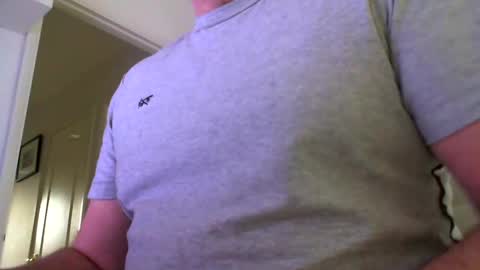 davesu12345 online show from February 7, 8:33 am