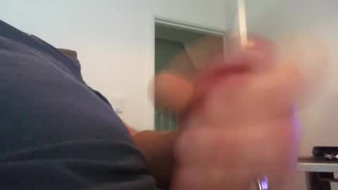 davesu12345 online show from October 12, 6:40 am