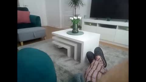 davf76 online show from March 3, 10:33 am