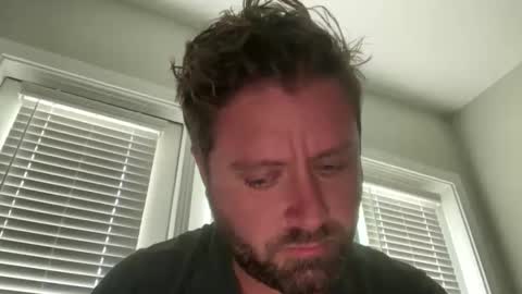 Snapshot of david20884 chatting on October 19, 2:09 pm david20884 online show from October 19, 2:09 pm