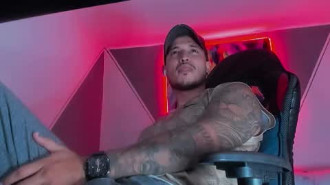 david__ox online show from September 26, 5:27 am