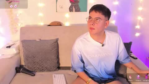 david_and_friend online show from March 8, 12:19 am