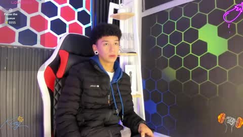 David online show from April 22, 12:54 pm