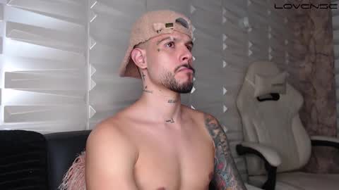 David col11 online show from November 14, 3:53 am