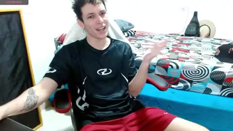 davidsalazar33 online show from April 26, 11:23 pm