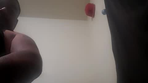 davidzhere222800 online show from December 15, 8:19 am