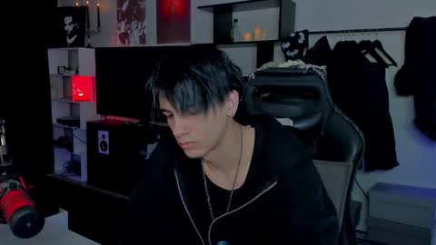 davis online show from February 12, 1:28 pm