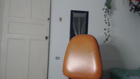 dazzayy online show from May 16, 1:36 am