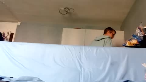 Dazzill online show from January 30, 12:06 pm