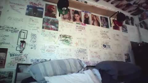 dbeamon92 online show from April 20, 6:10 pm