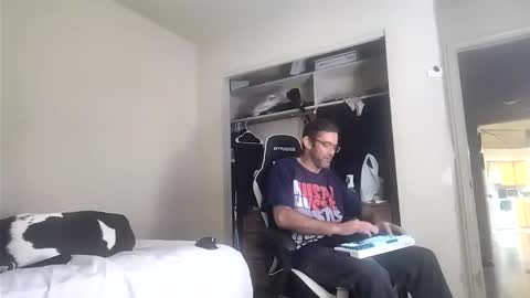 dbfroge online show from October 28, 10:07 am