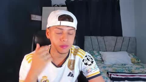 dcollins_ online show from October 15, 1:24 am