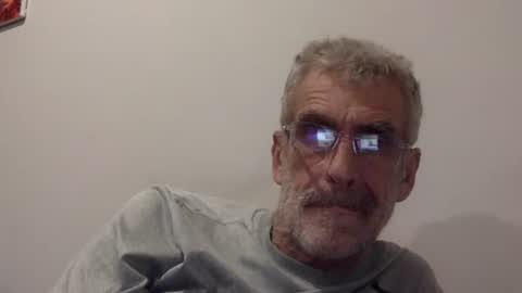 deanofflove221000 online show from March 4, 12:23 pm