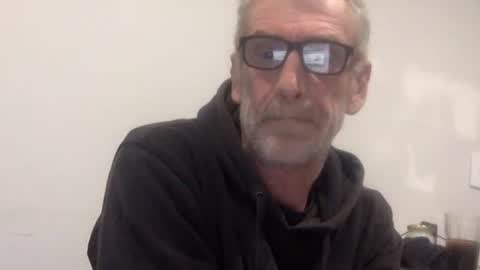 deanofflove221000 online show from October 1, 7:23 am