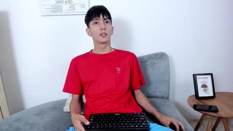 Snapshot of dear_jeycot chatting on October 18, 1:16 pm Jeycot online show from October 18, 1:16 pm