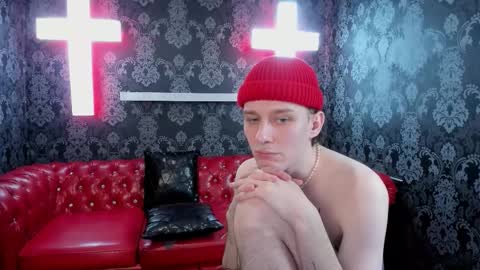 dearboyy_ online show from February 27, 8:19 pm