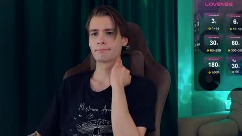 Samuel online show from April 21, 5:41 pm