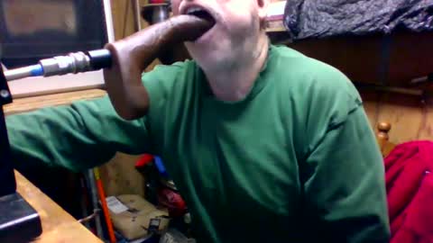 Deepthroat My Big Dildos online show from February 25, 3:38 pm