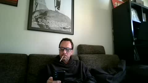 Snapshot of degrandis chatting on December 25, 11:43 am Luka Magic online show from December 25, 11:43 am