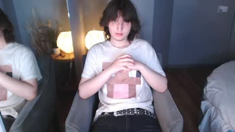 Alex online show from June 8, 3:57 pm