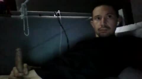 delgadomalo13 online show from December 11, 6:16 pm