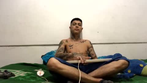 Demon 2407 online show from December 2, 10:35 pm