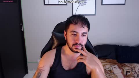Snapshot of demon_salvatoree chatting on September 25, 1:15 am Demon Salvatore online show from September 25, 1:15 am