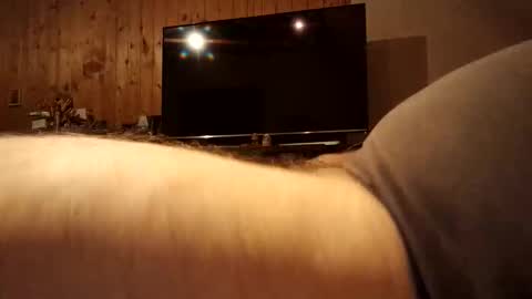 Snapshot of den2807 chatting on October 3, 10:48 pm den2807 online show from October 3, 10:48 pm